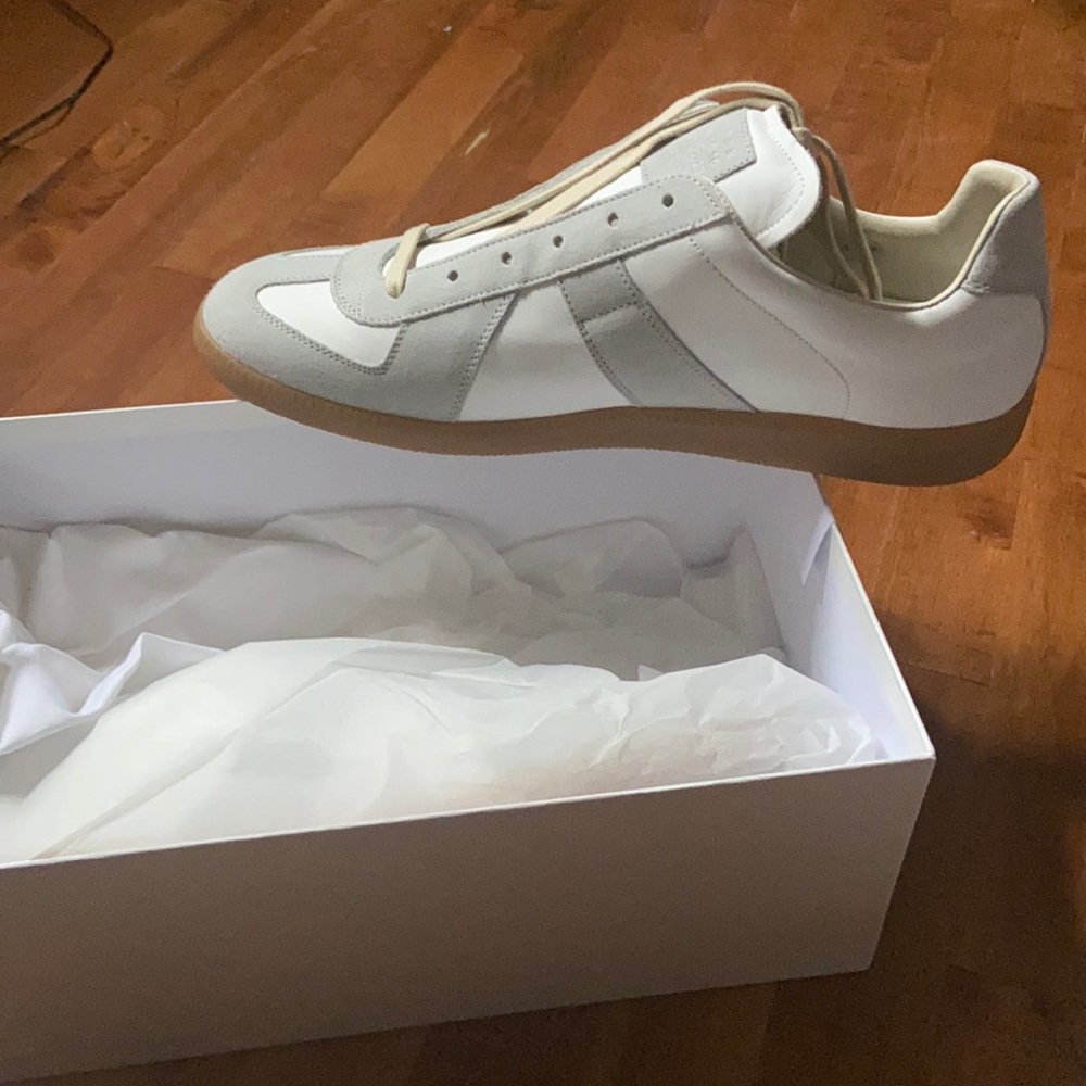 Maison Martin Mariela classic white Rep